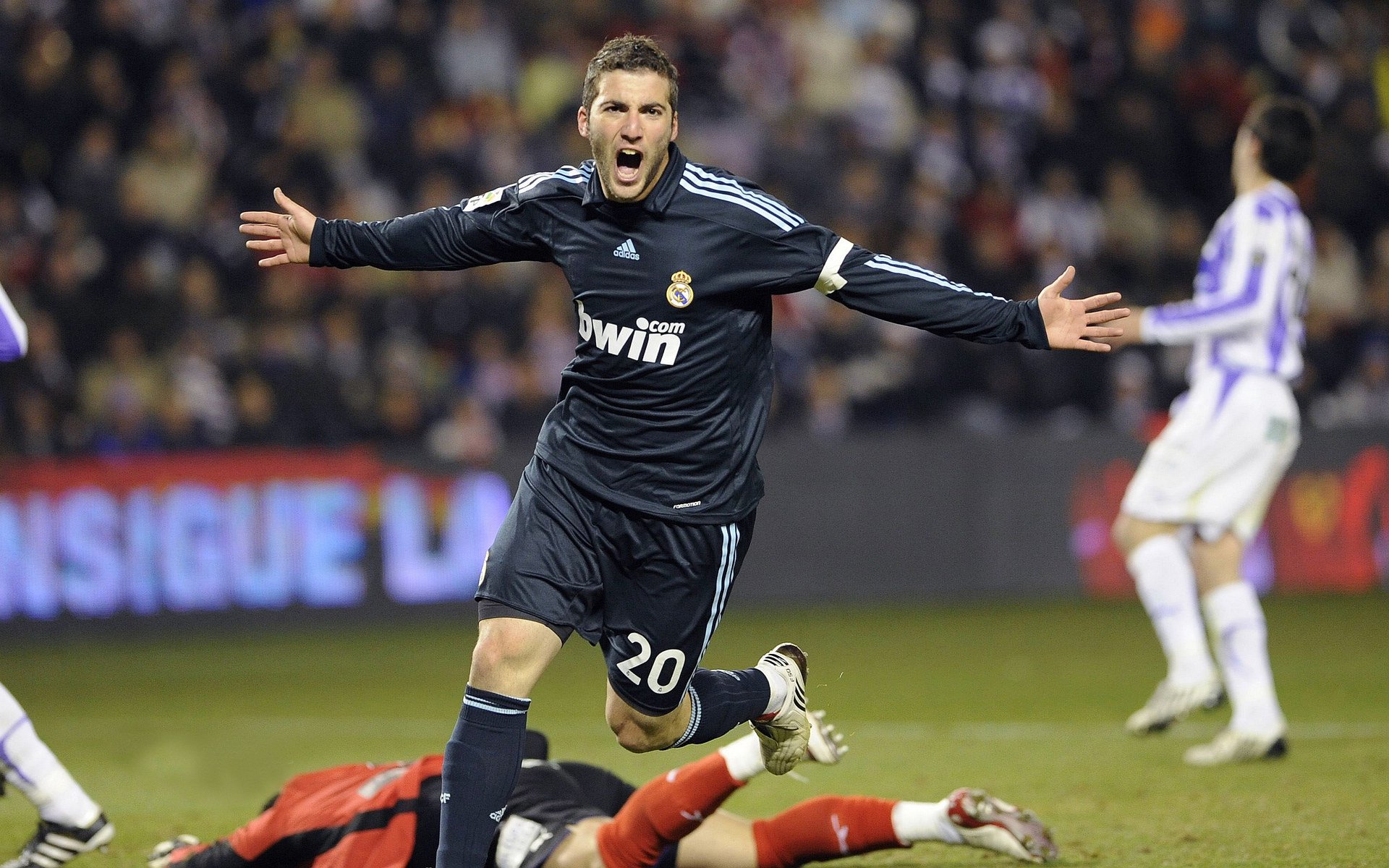 青年队海外拉练收获颇丰,技战术水平提升明显,青年海外协力队